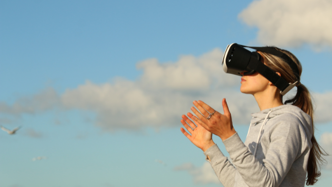 How VR Education is redefining the new learning process in classrooms | by Veativelab | Dec, 2022 | Medium
