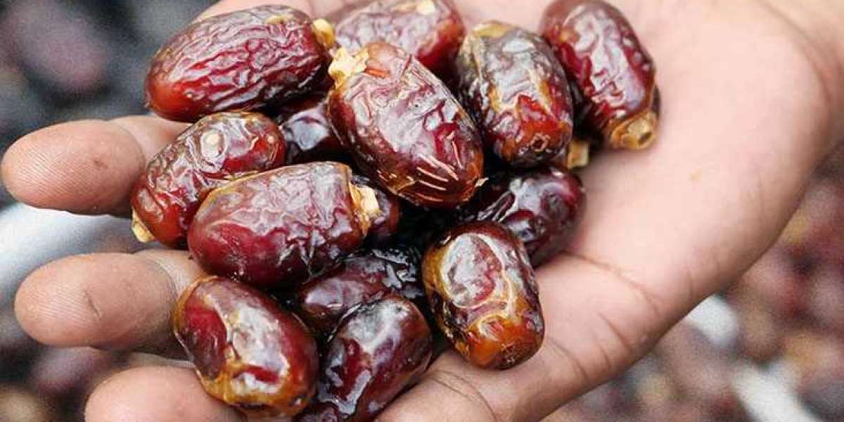 The Benefits of Eating Dates and Their Impact on Men