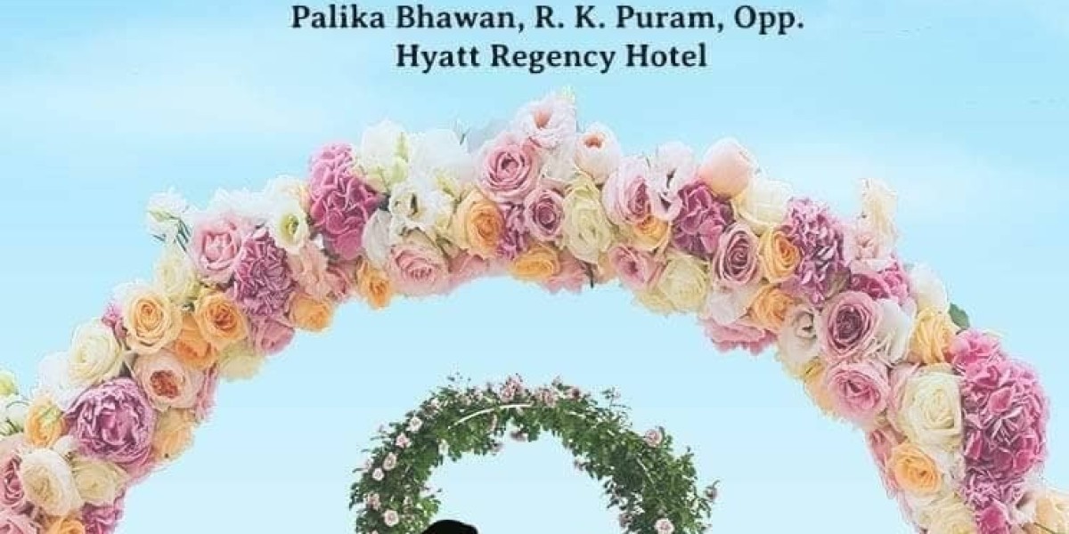 Top 10 Websites to Buy Wedding Cards Online