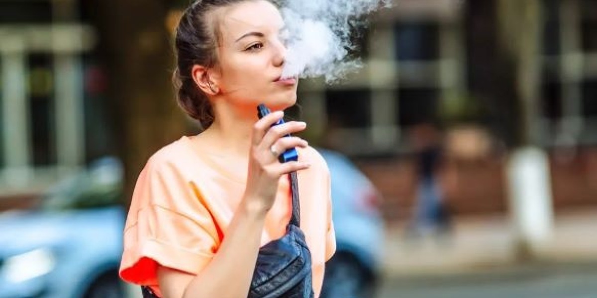 Disposable Vapes: Convenience and Flavor at Your Fingertips