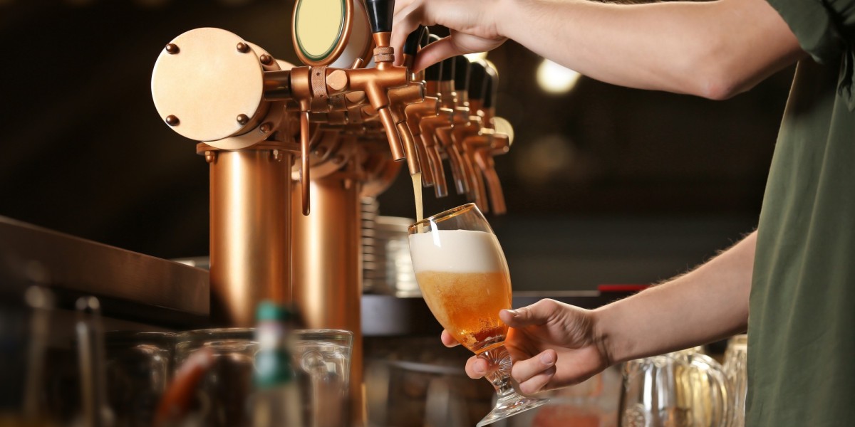 How to Choose the Right Beer Tap Handles and Decals for Your Brewery?