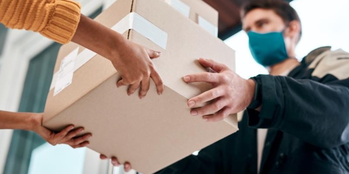 Elevating E-Commerce: How Houston's Delivery Services are Powering Online Retail