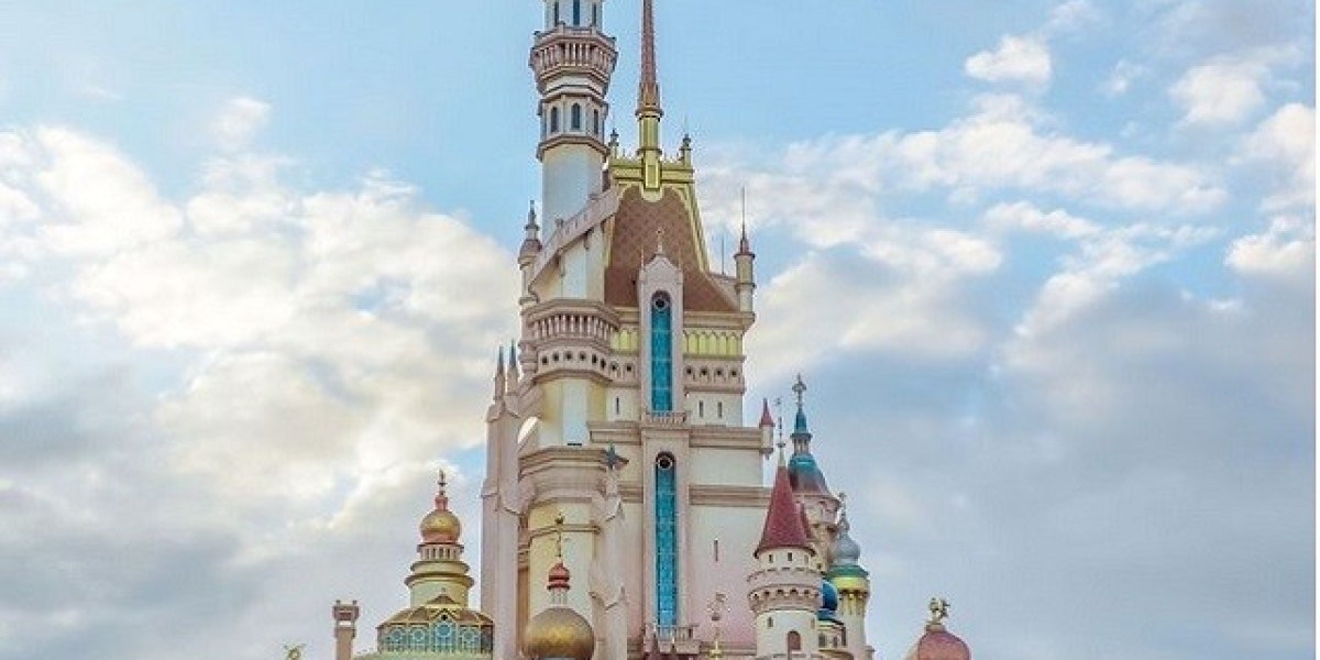 WHEN IS THE BEST TIME TO VISIT HONG KONG?