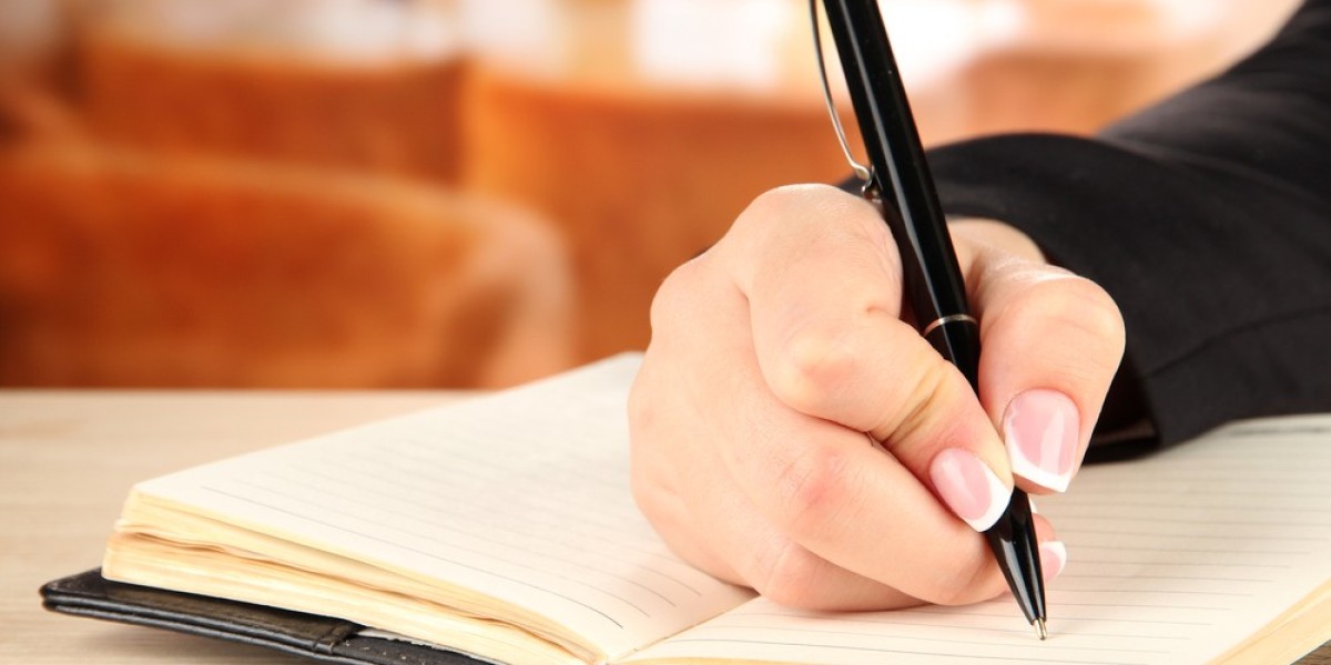 Crafting Memories: Navigating the Realm of Memoir Writers for Hire