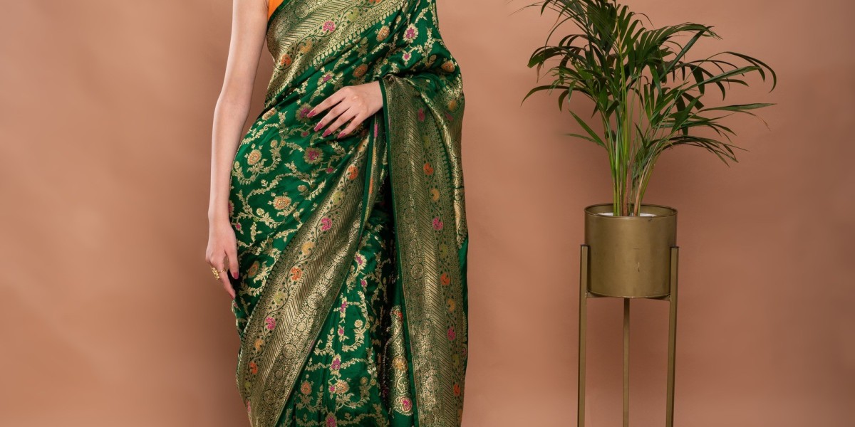 3 Myths about Banarasi Sarees You Shouldn't Believe