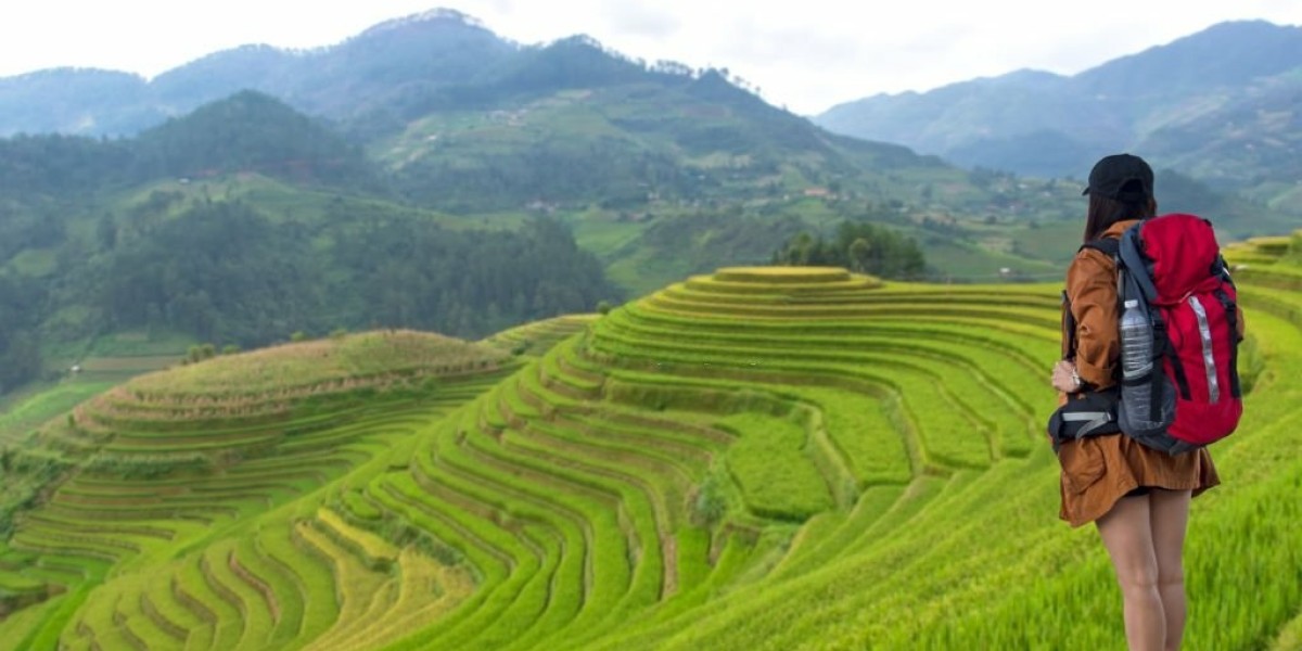 Halong Fantasea Cruise and Sapa 3 Days 2 Night Trekking Tour: An Adventure of a Lifetime