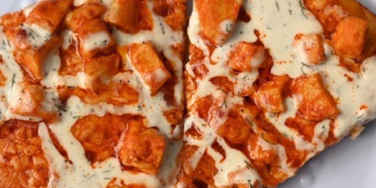 Hot Box Pizza & Roast Beef: Elevating Boston Pizza to Uncharted Heights!