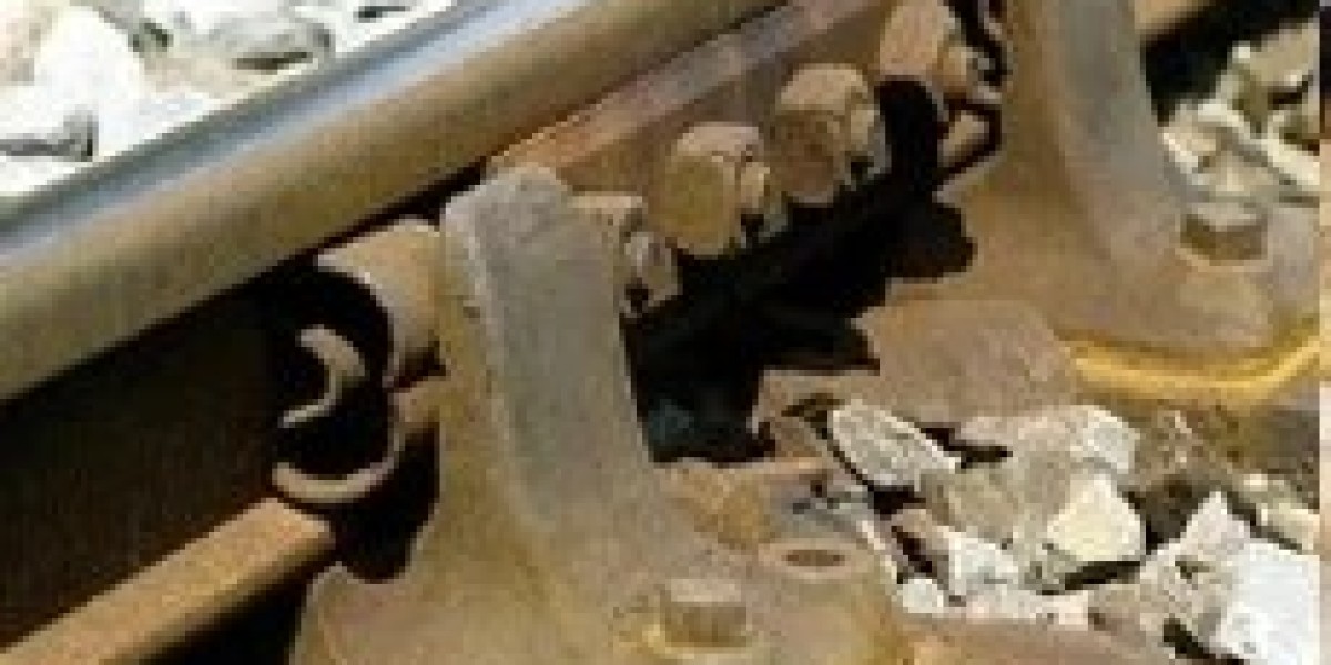 What are metro nut and bolt?