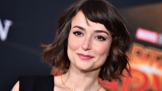 Beyond the Spotlight: The Real Lives of Hollywood Actresses