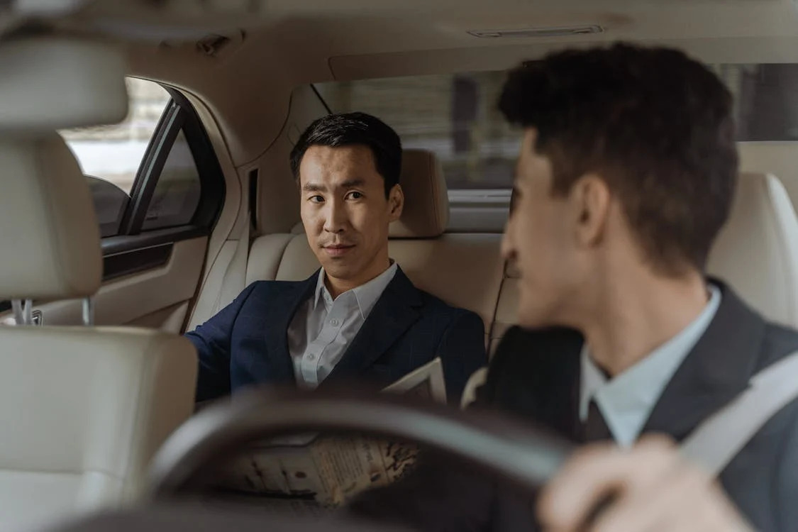 Luxury Car Transportation for Business Executives in Detroit