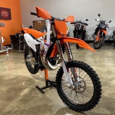 Check Out  Profile Picture