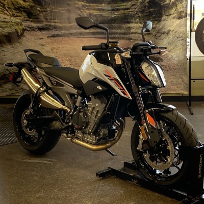 2025 KTM 3 Profile Picture