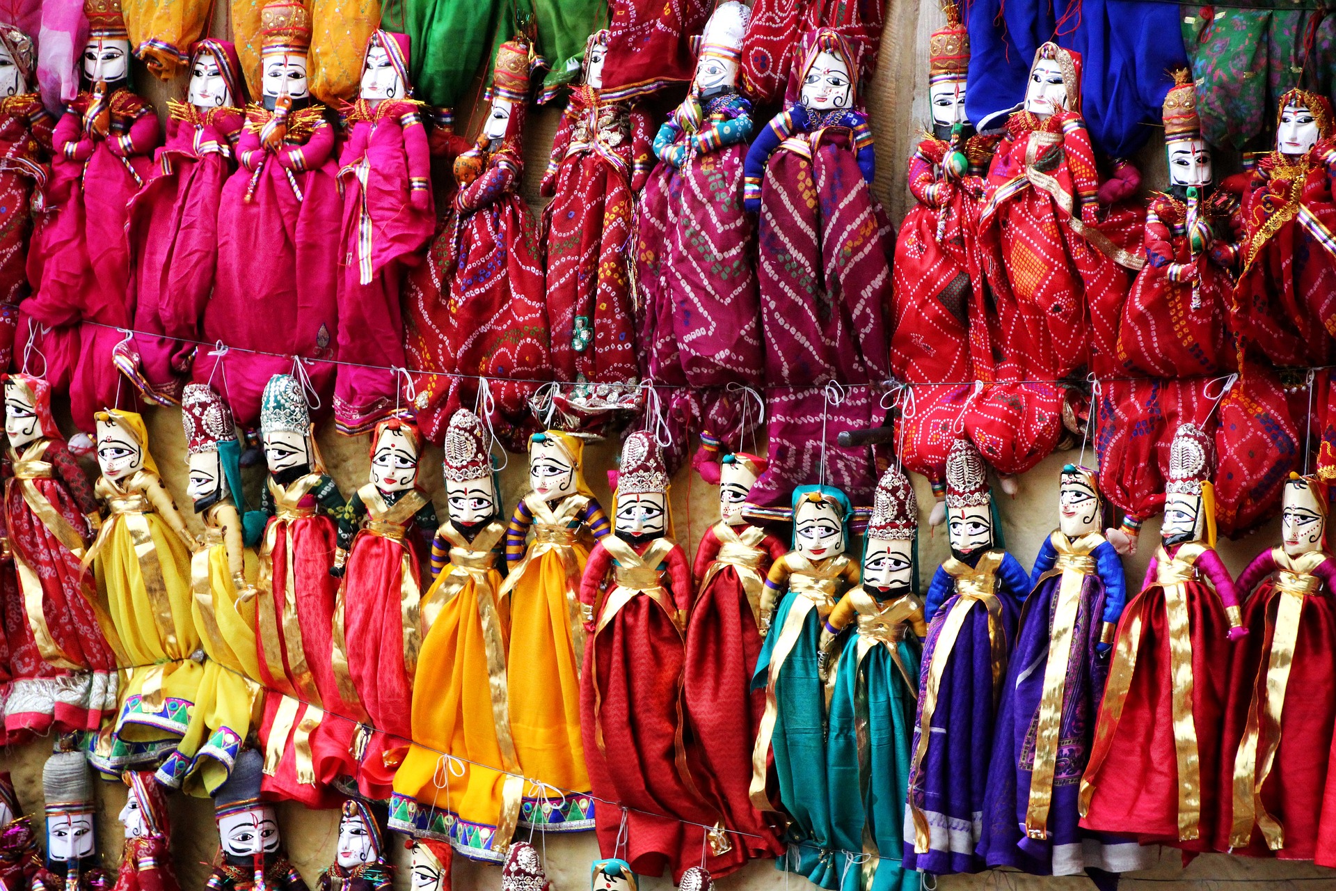 Jaipur Tempo Traveller Rentals – Family & Outstation Trips at Best Value