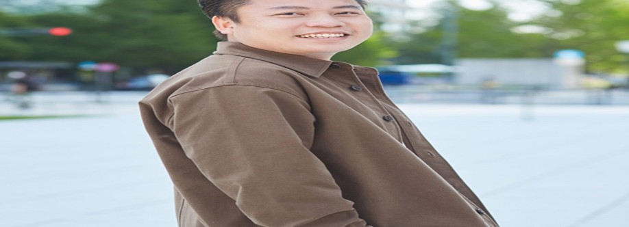 Thomas Nguyễn Cover Image