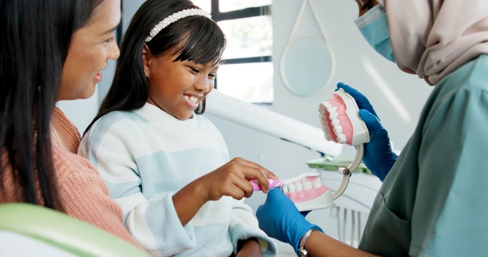 Family Dentist in Oakville, ON | White Lily Dental Centre