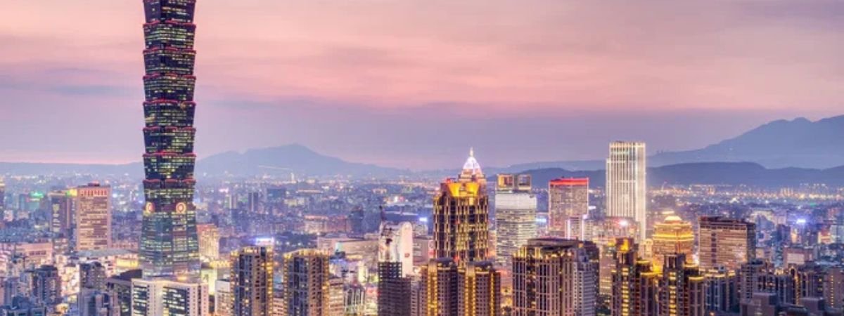 United Airlines Taipei City Office in Taiwan +1-833-834-8666